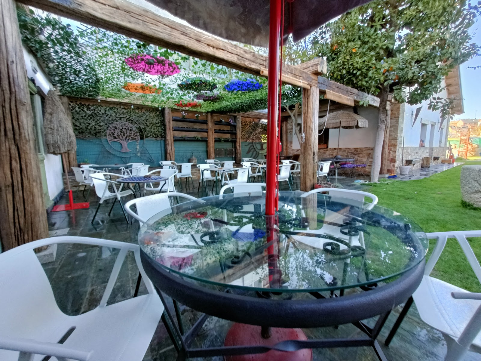 Hostal La Medina Camponaraya photo 11, hotel accommodation in Camponaraya on the Camino Frances