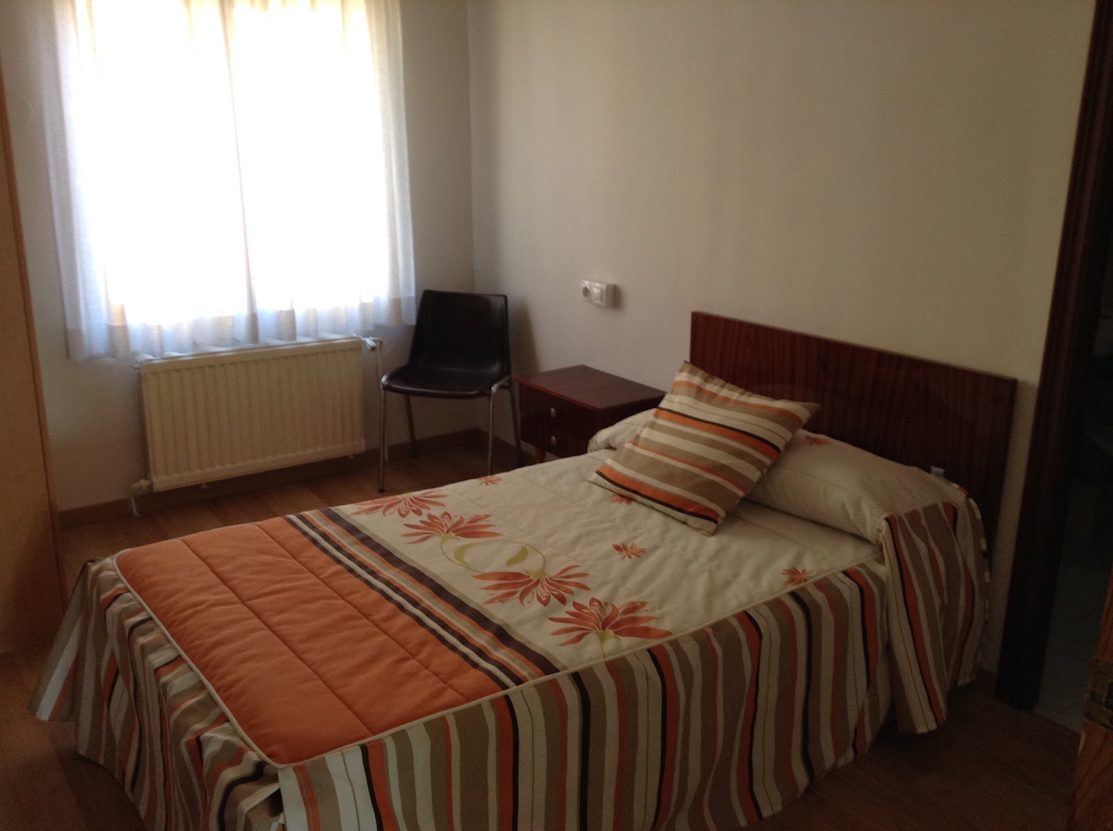 El Delfin Verde Hostal Restaurante photo 4, pension accommodation in Puente Villarente on the Camino Frances