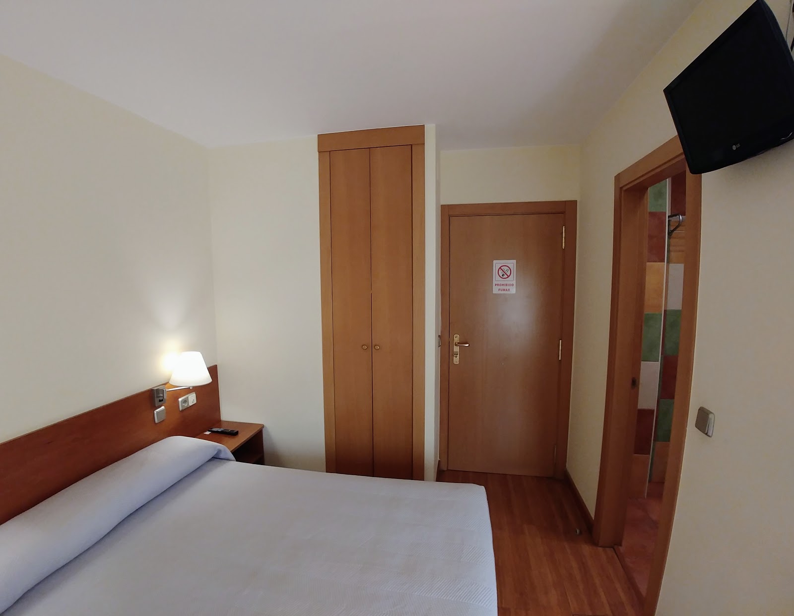 Hostal Prada Borges photo 10, pension accommodation in León on the Camino Frances