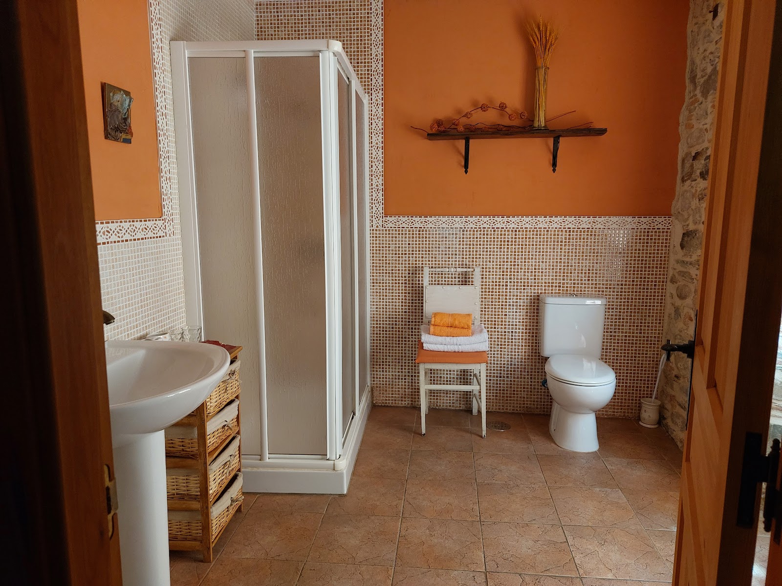 Casa El Colibrí photo 13, accommodation listing in Villafranca del Bierzo on the Camino Frances
