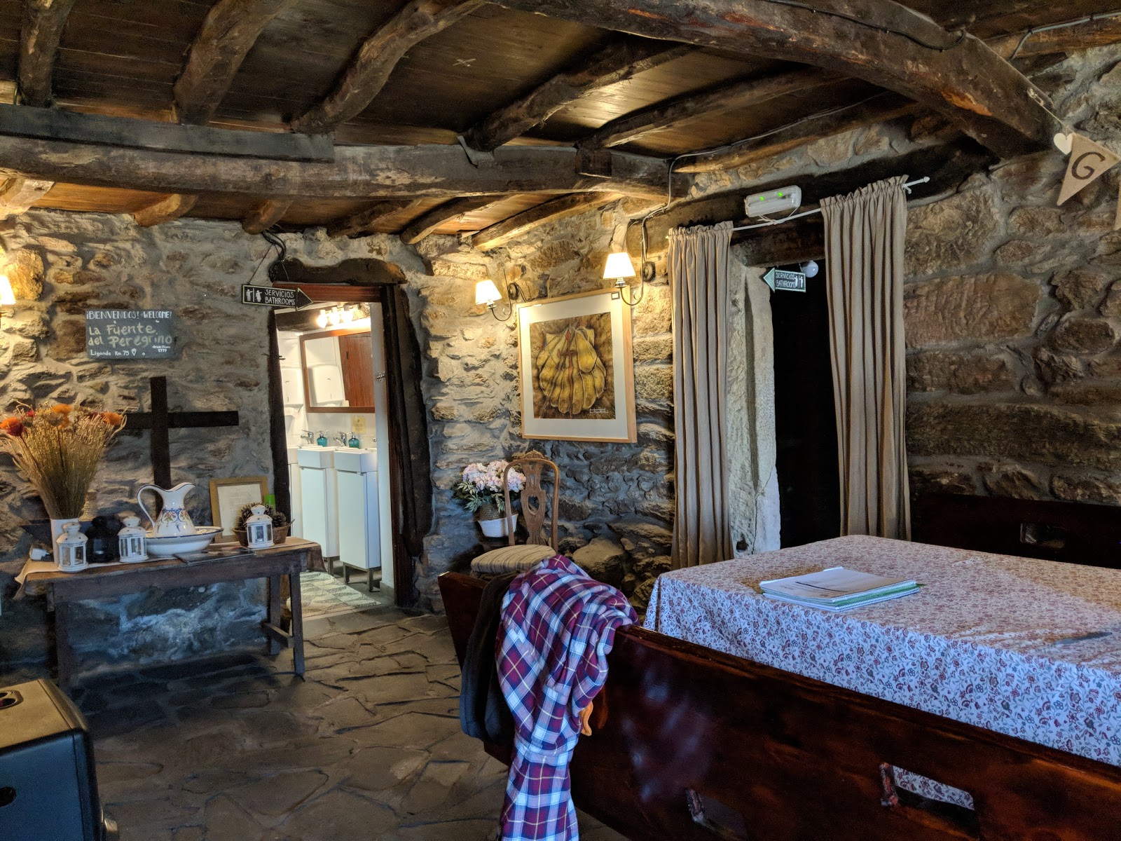 Albergue La Fuente del Peregrino photo 2, albergue accommodation in Ligonde on the Camino Frances