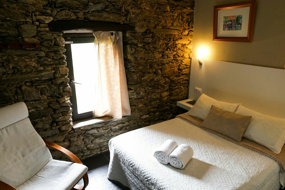 Albergue De Mercadoiro photo 10, albergue accommodation in Mercadoiro on the Camino Frances