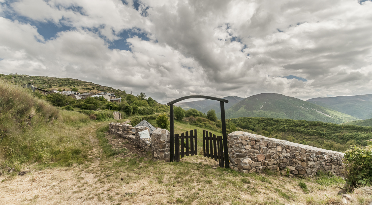 La Trucha del Arco Iris photo 7, pension accommodation in El Acebo on the Camino Frances