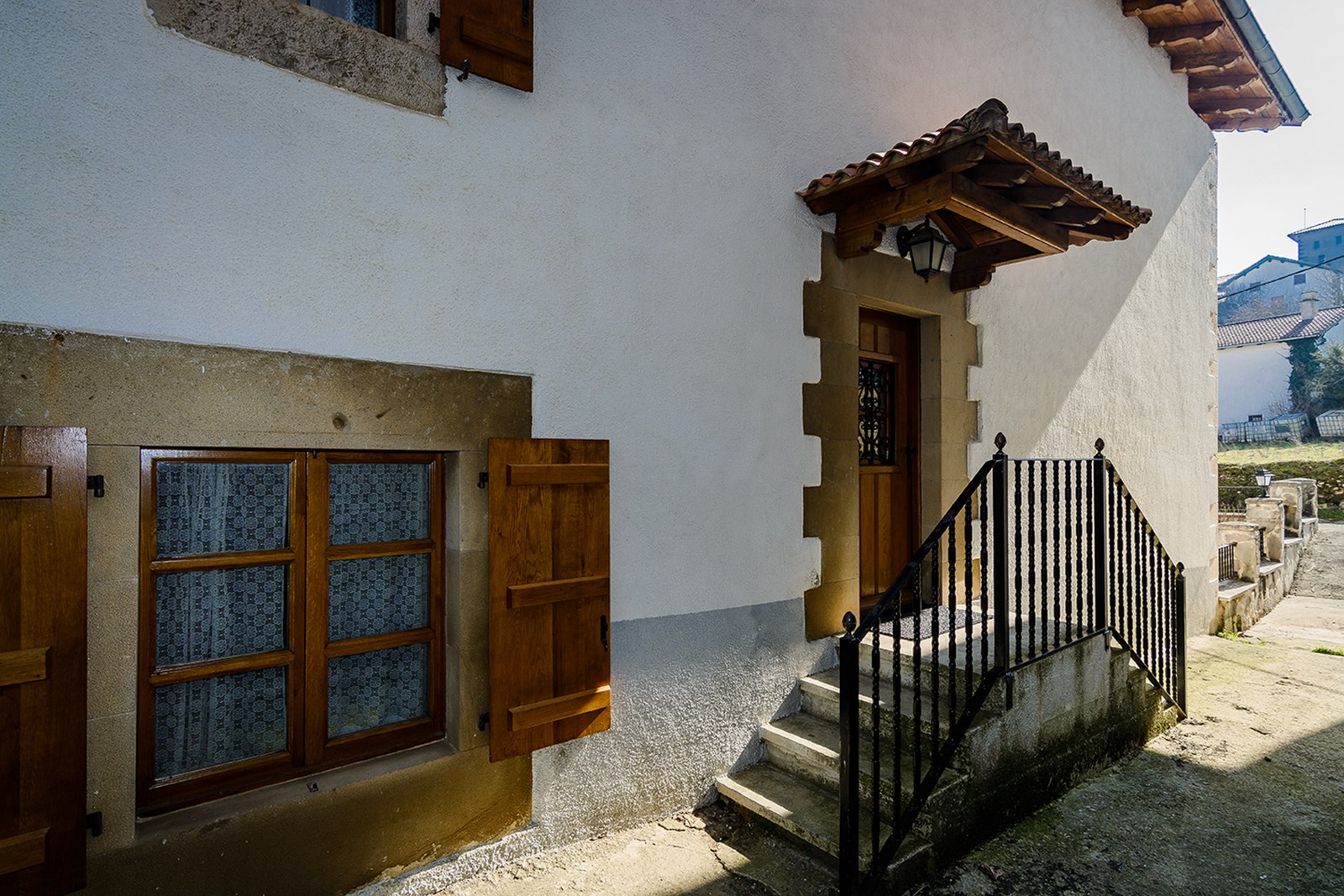 "El Camino" Inn, pension accommodation in Lintzoain on the Camino Frances