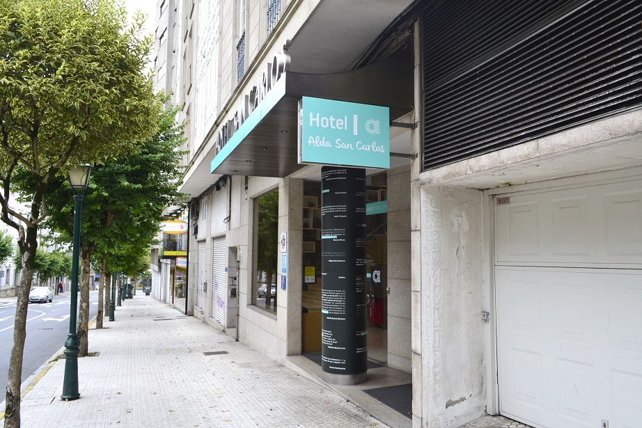 Hotel Alda San Carlos, hotel accommodation in Santiago de Compostela on the Camino Frances