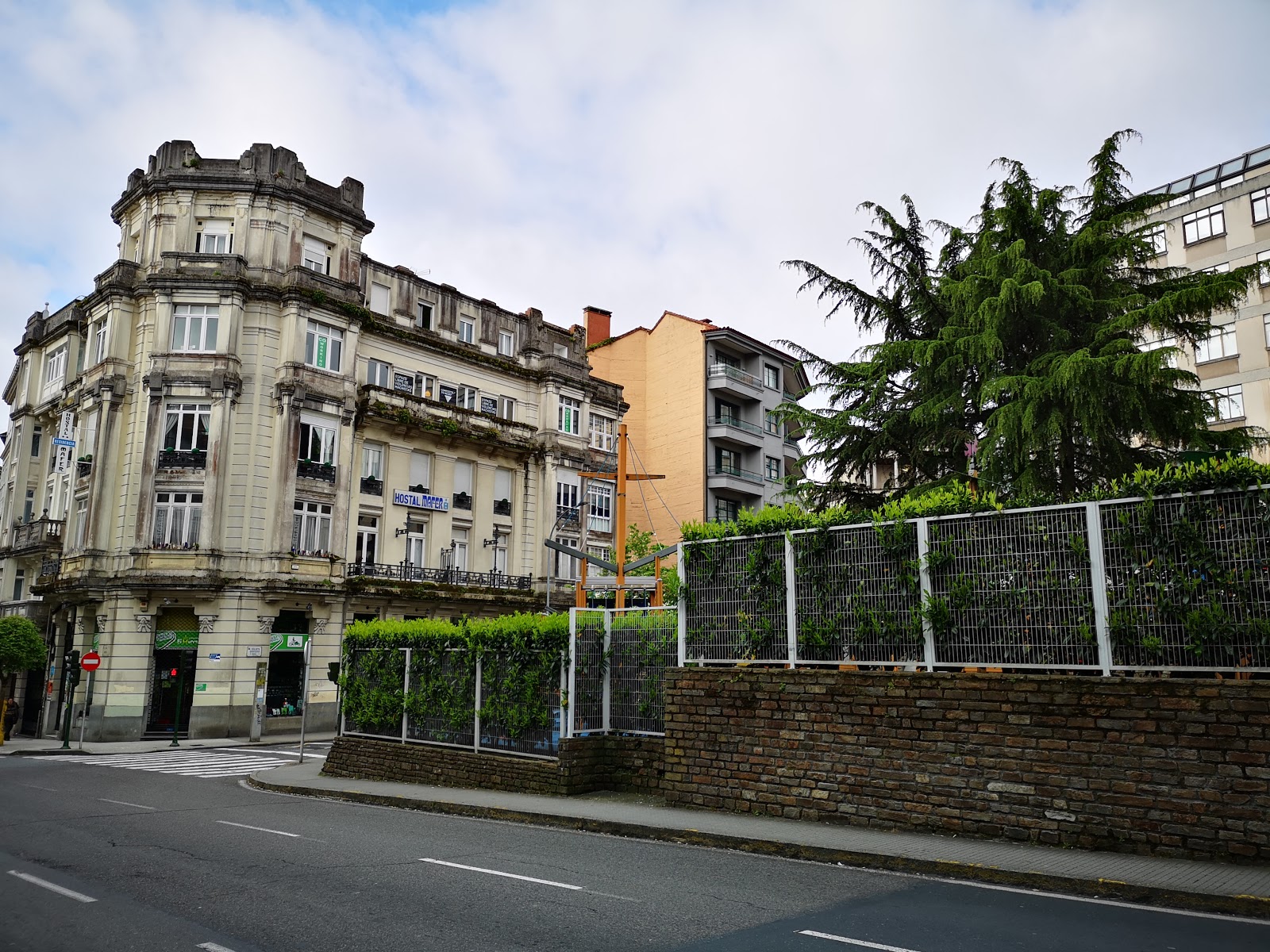 Pensión Residencia Fornos, pension accommodation in Santiago de Compostela on the Camino Frances