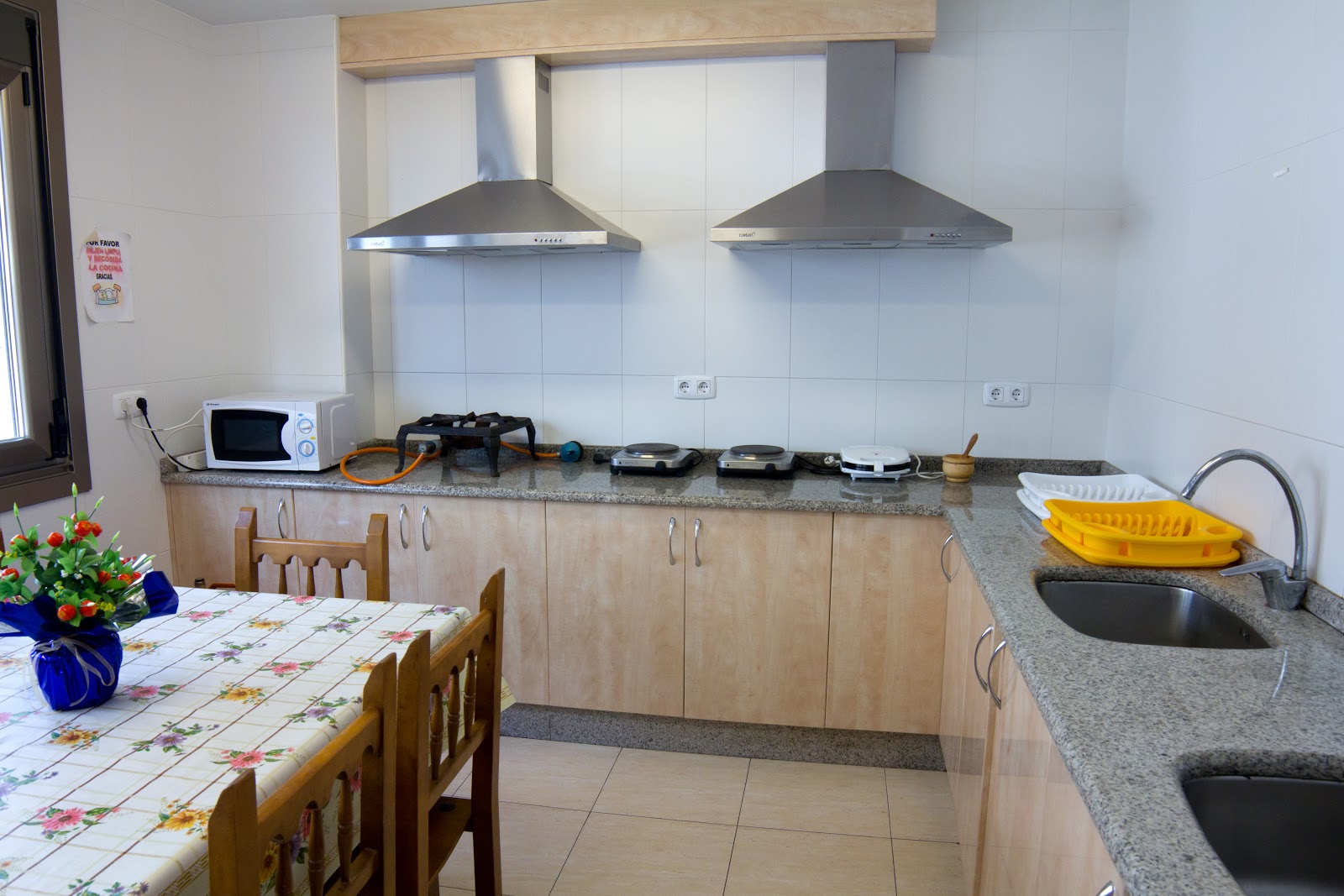 Albergue Santiago Apóstol photo 19, albergue accommodation in Arzúa on the Camino Frances