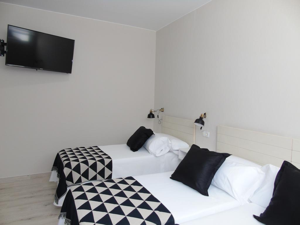Casa San Nicolás photo 10, hotel accommodation in Portomarin on the Camino Frances