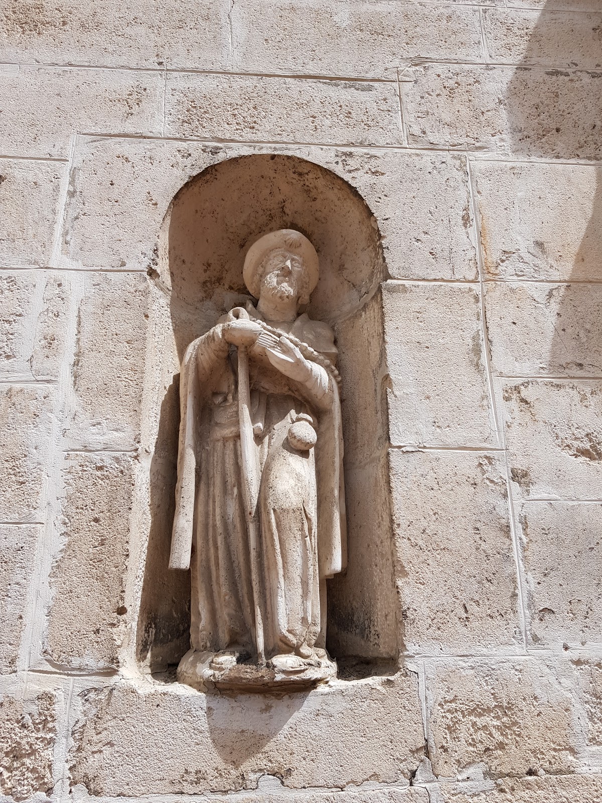 Capilla de la Divina Pastora photo 4, albergue accommodation in Burgos on the Camino Frances