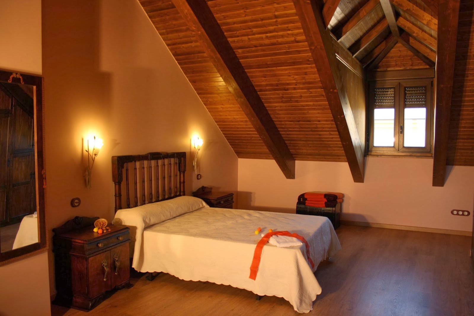 El Almendro De María photo 12, accommodation listing in Columbrianos on the Camino Frances