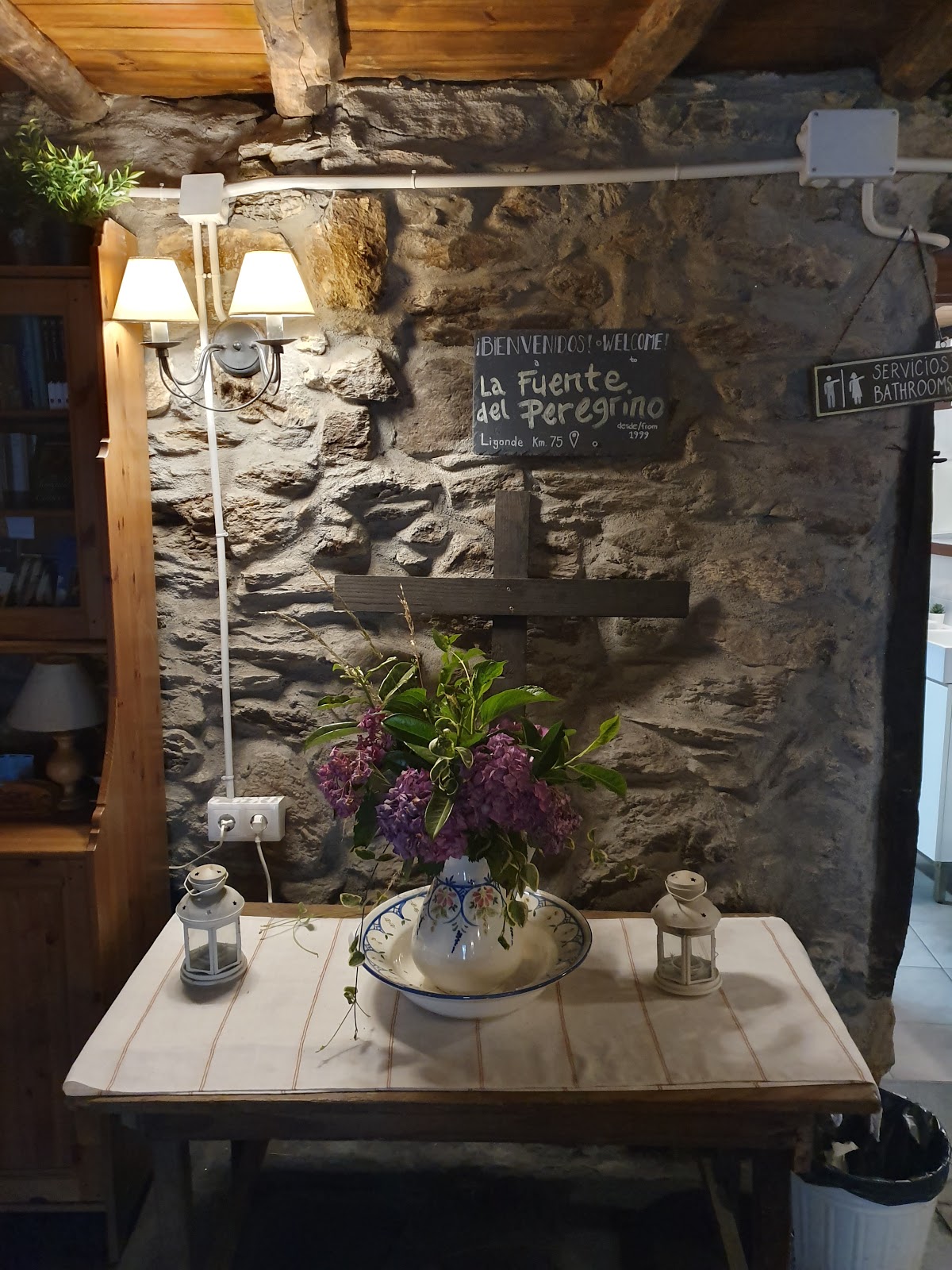 Albergue La Fuente del Peregrino photo 10, albergue accommodation in Ligonde on the Camino Frances