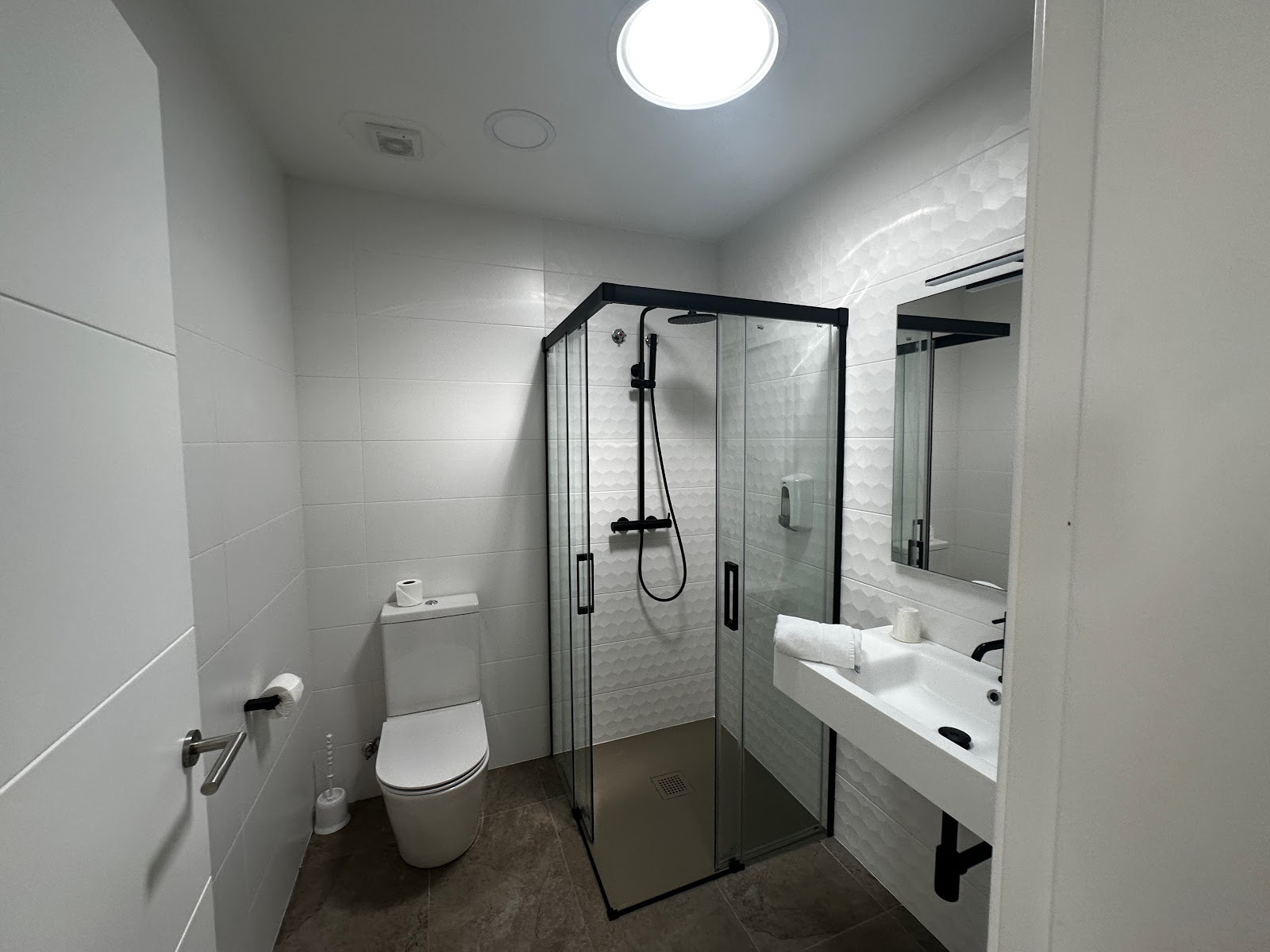 Hostal Comfort Suites photo 4, pension accommodation in Carrión de los Condes on the Camino Frances