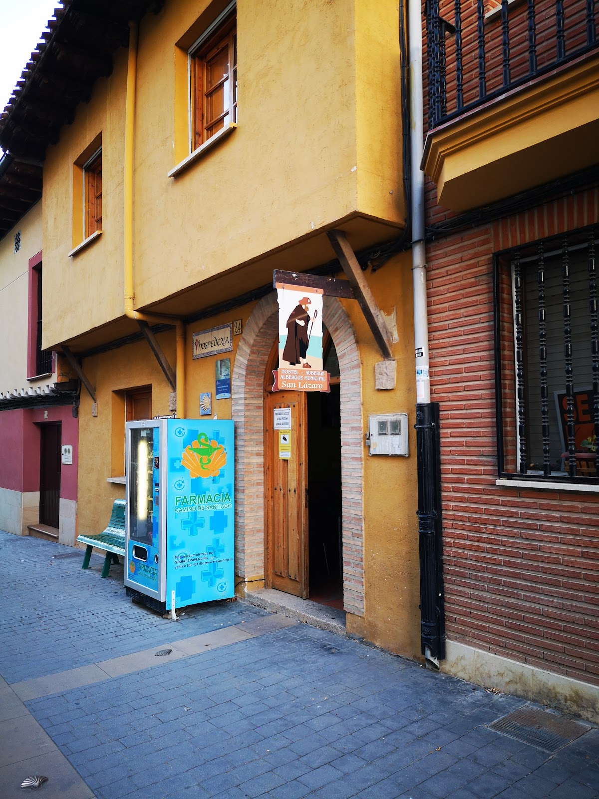 Albergue Municipal San Lazaro photo 2, albergue accommodation in Redecilla del Camino on the Camino Frances