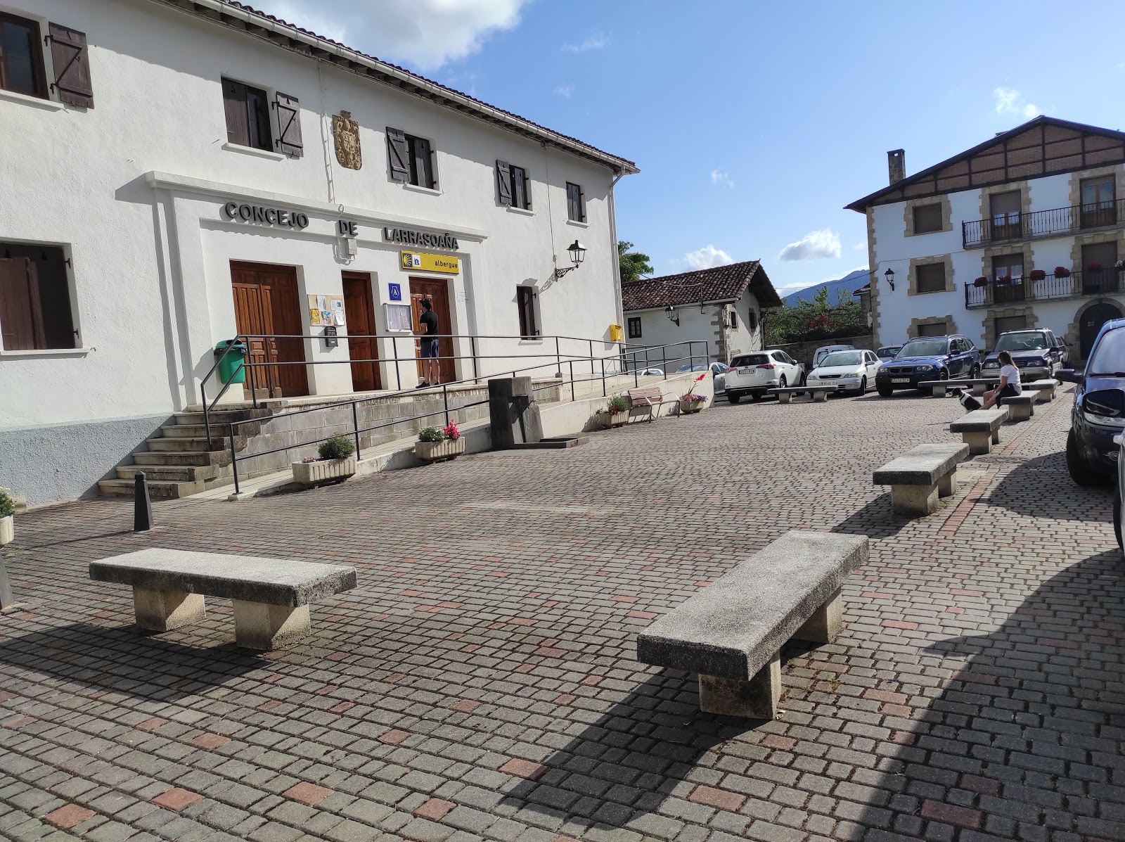 Albergue Municipal de Larrasoaña, albergue accommodation in Larrasoaña on the Camino Frances