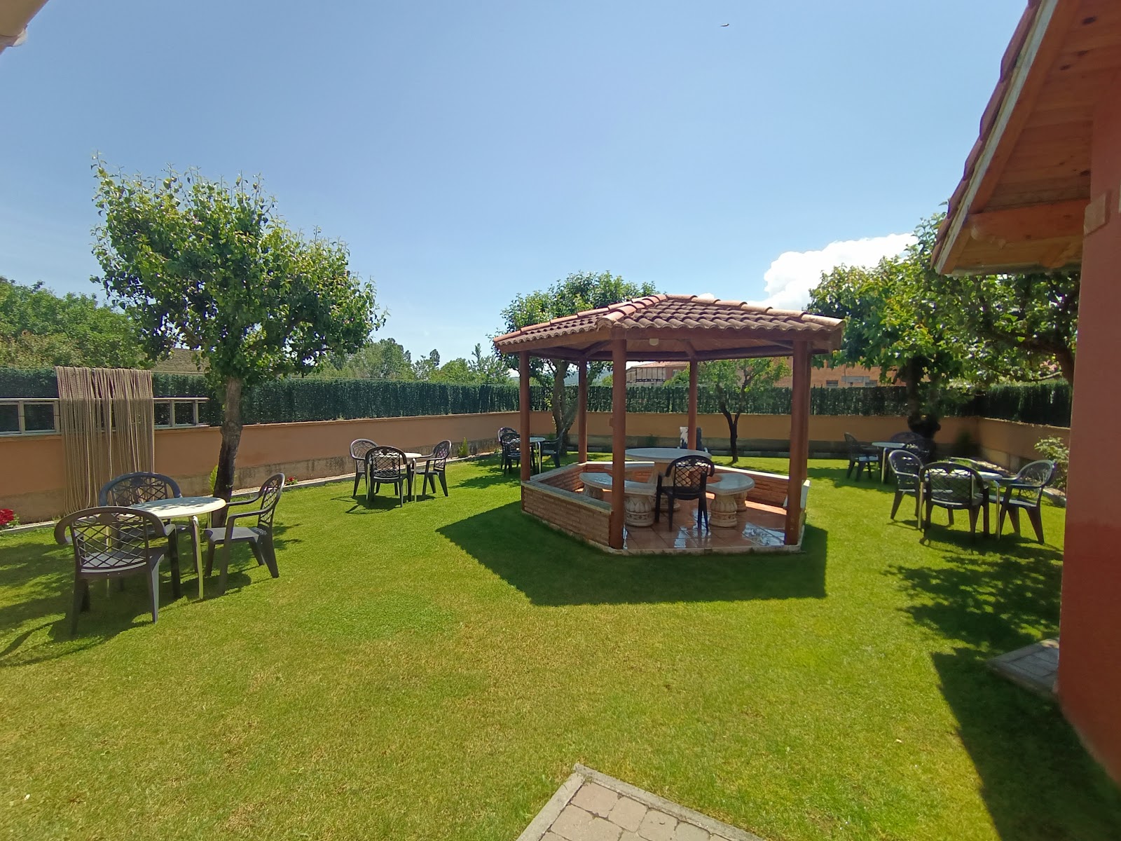 Albergue/Bar/Restaurante Tosantos photo 9, albergue accommodation in Tosantos on the Camino Frances