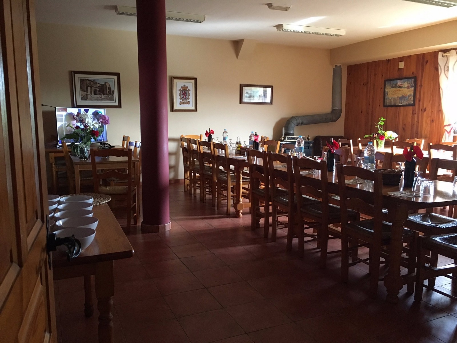 Albergue San Antonio de Padua photo 3, albergue accommodation in Villar de Mazarife on the Camino Frances