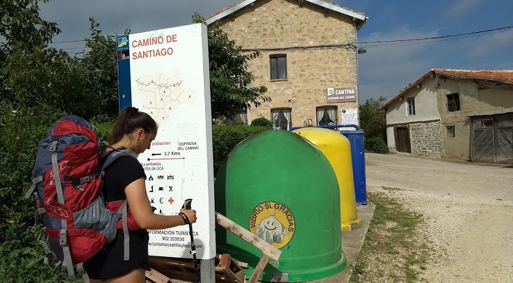 Bar Caléndula Tosantos photo 10, unknown accommodation in Espinosa del Camino on the Camino Frances
