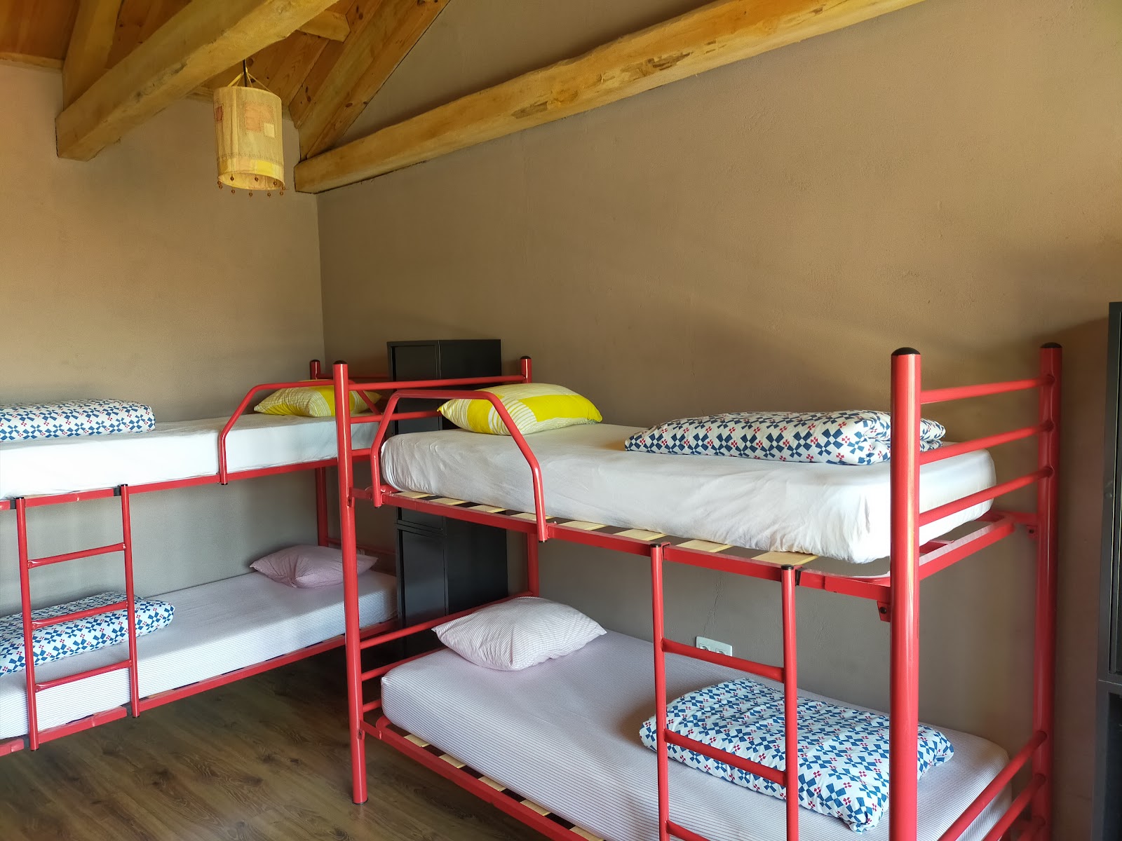 Albergue Gabino photo 6, albergue accommodation in El Ganso on the Camino Frances