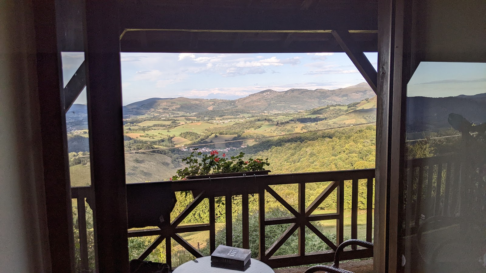 Ferme Ithurburia photo 5, albergue accommodation in Hontto on the Camino Frances
