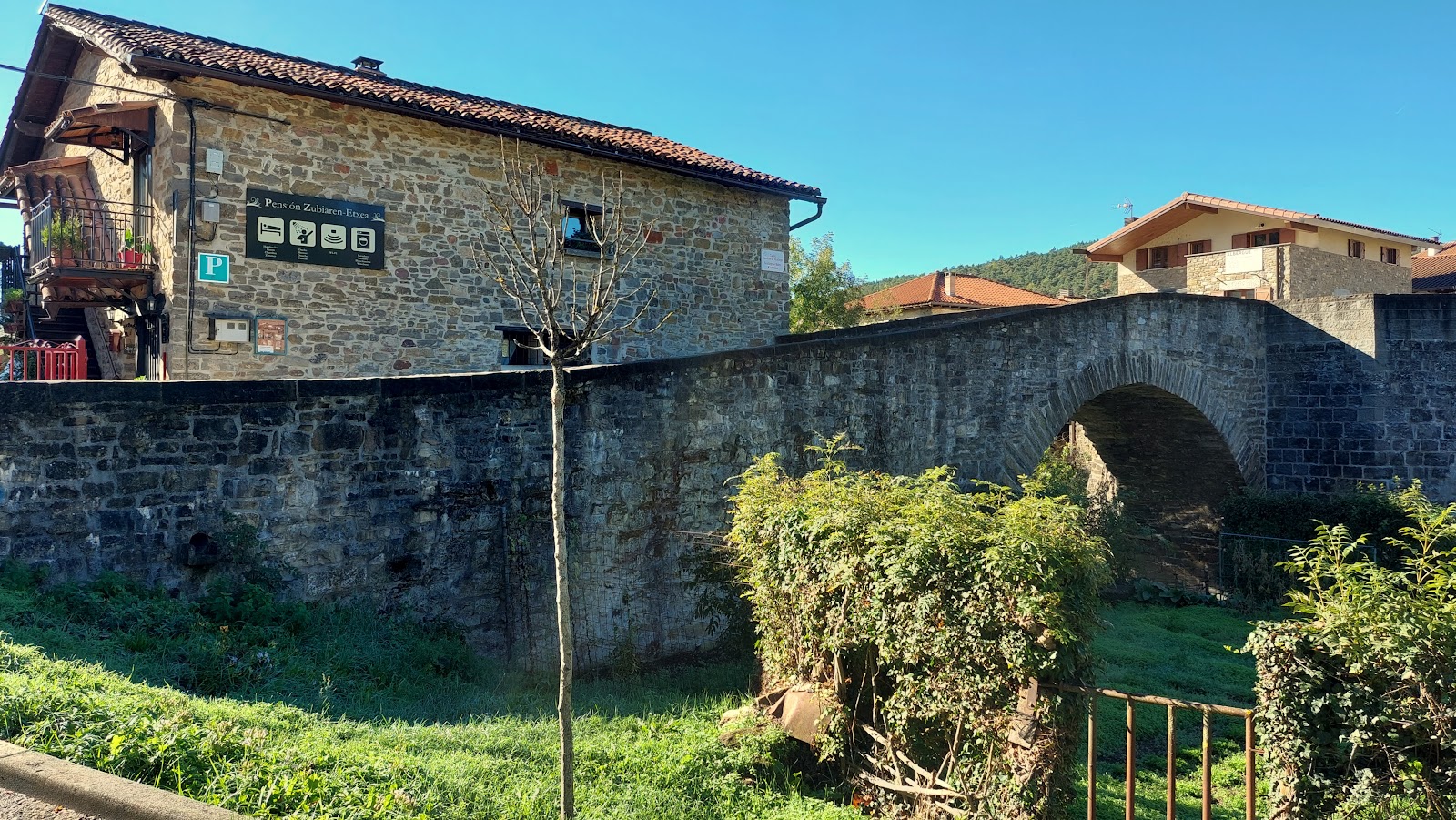 Pension Zubiaren Etxea photo 7, pension accommodation in Zubiri on the Camino Frances