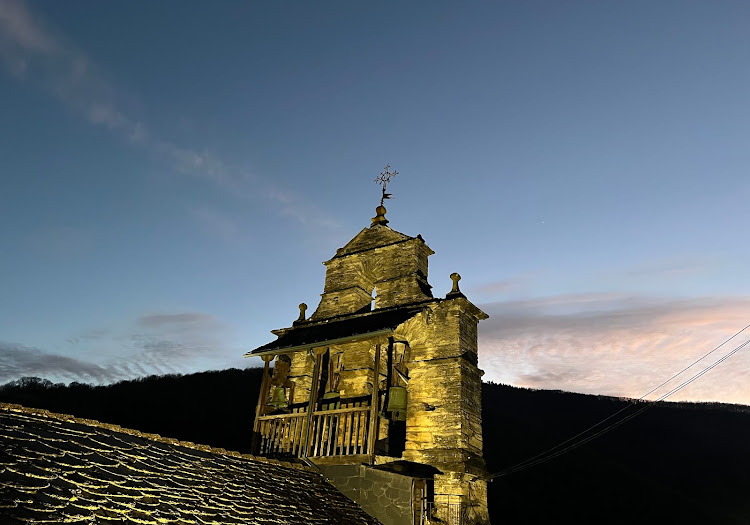 Albergue Parroquial Trabadelo photo 3, albergue accommodation in Trabadelo on the Camino Frances