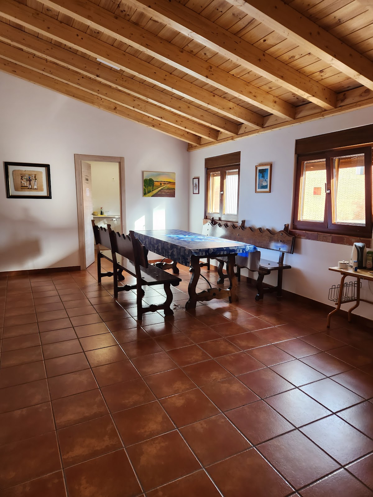 Albergue Municipal photo 7, albergue accommodation in Calzadilla de los Hermanillos on the Camino Frances