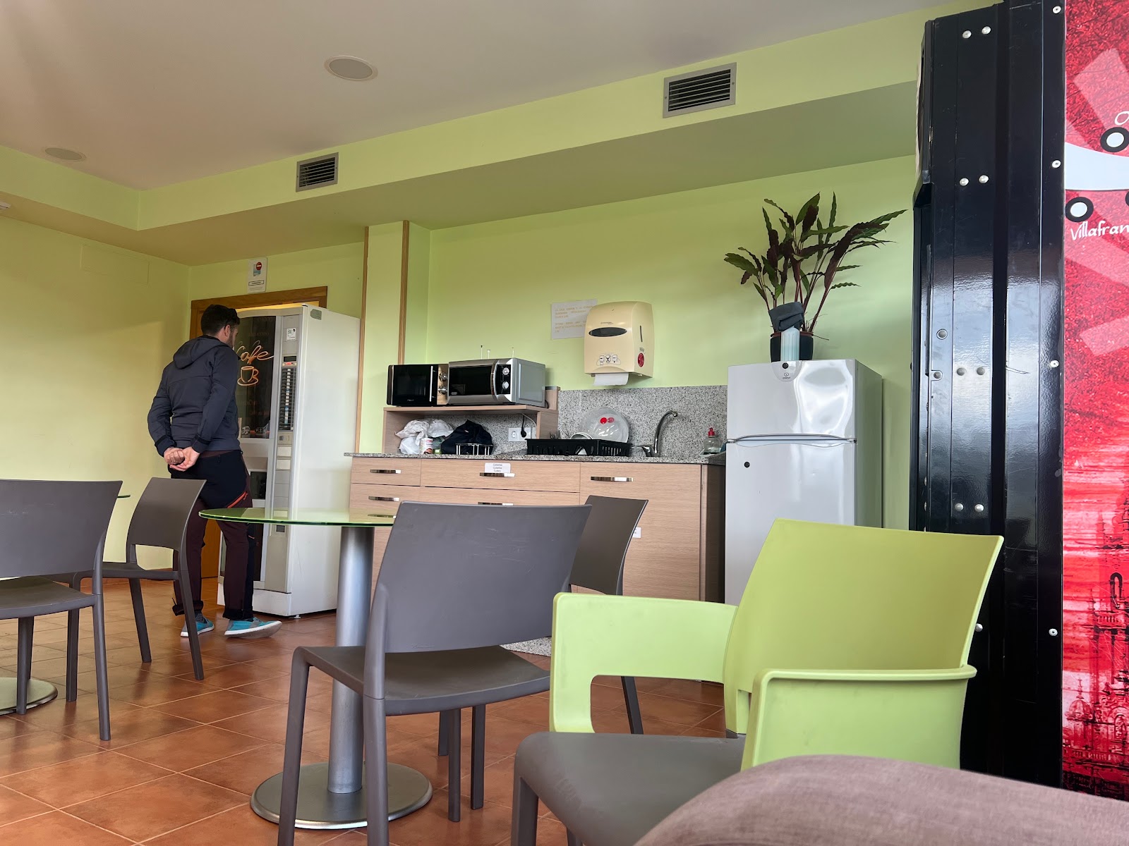 ALBERGUE EDREIRA photo 17, albergue accommodation in Pedrouze / Arca on the Camino Frances