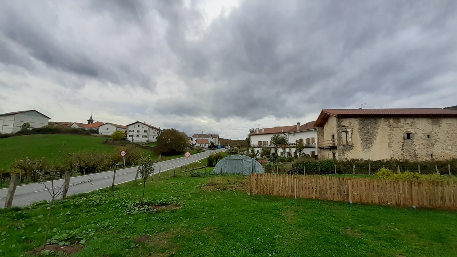 Casa Rural Lastur photo 2, pension accommodation in Biskarreta on the Camino Frances