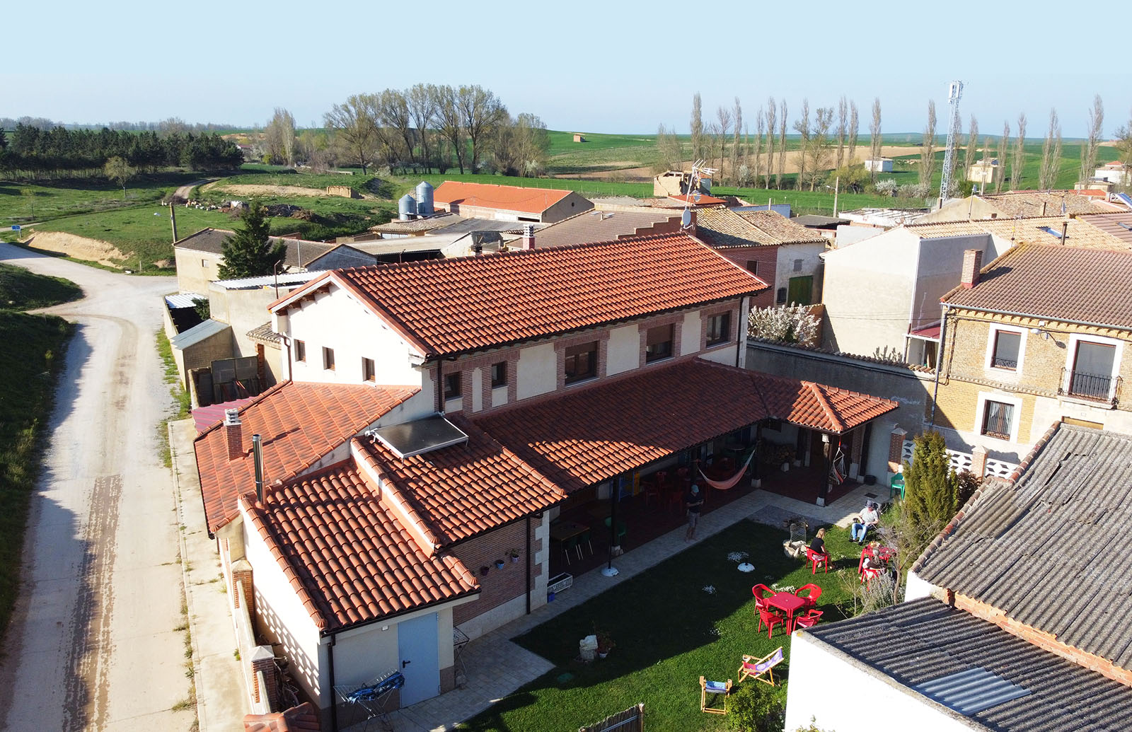 Juntos Hostel Bar Cafeteria photo 4, albergue accommodation in Boadilla del Camino on the Camino Frances