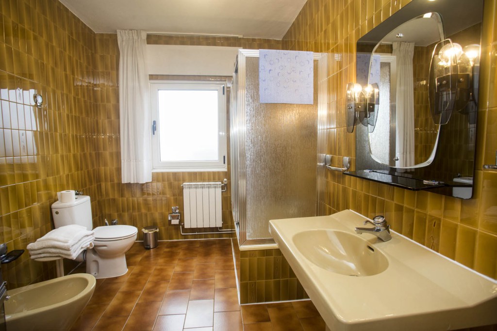 PENSIÓN RESIDENCIA BARCELONA photo 3, pension accommodation in Palas de Rei on the Camino Frances