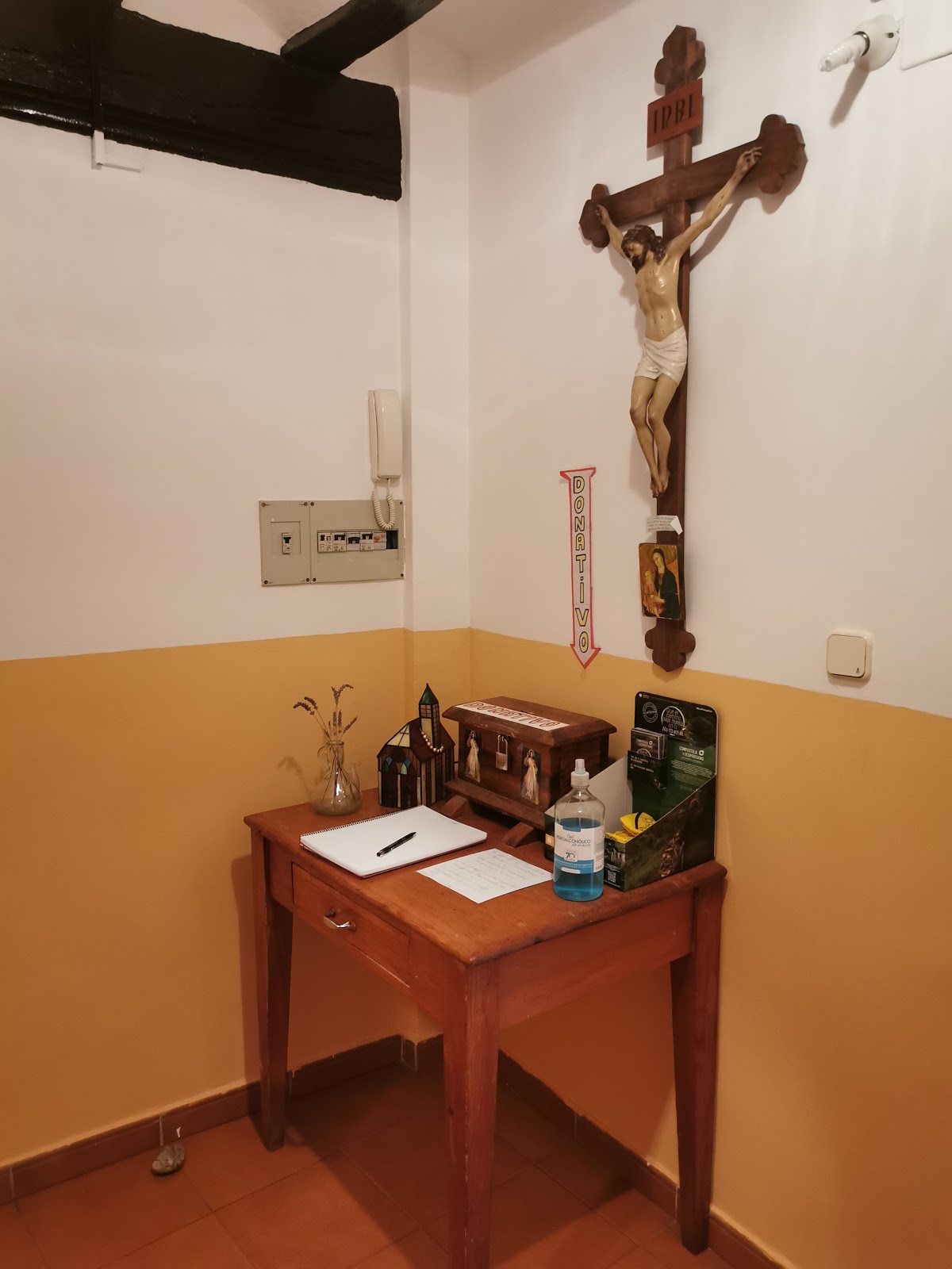 Albergue Parroquial de Viana photo 5, albergue accommodation in Viana on the Camino Frances