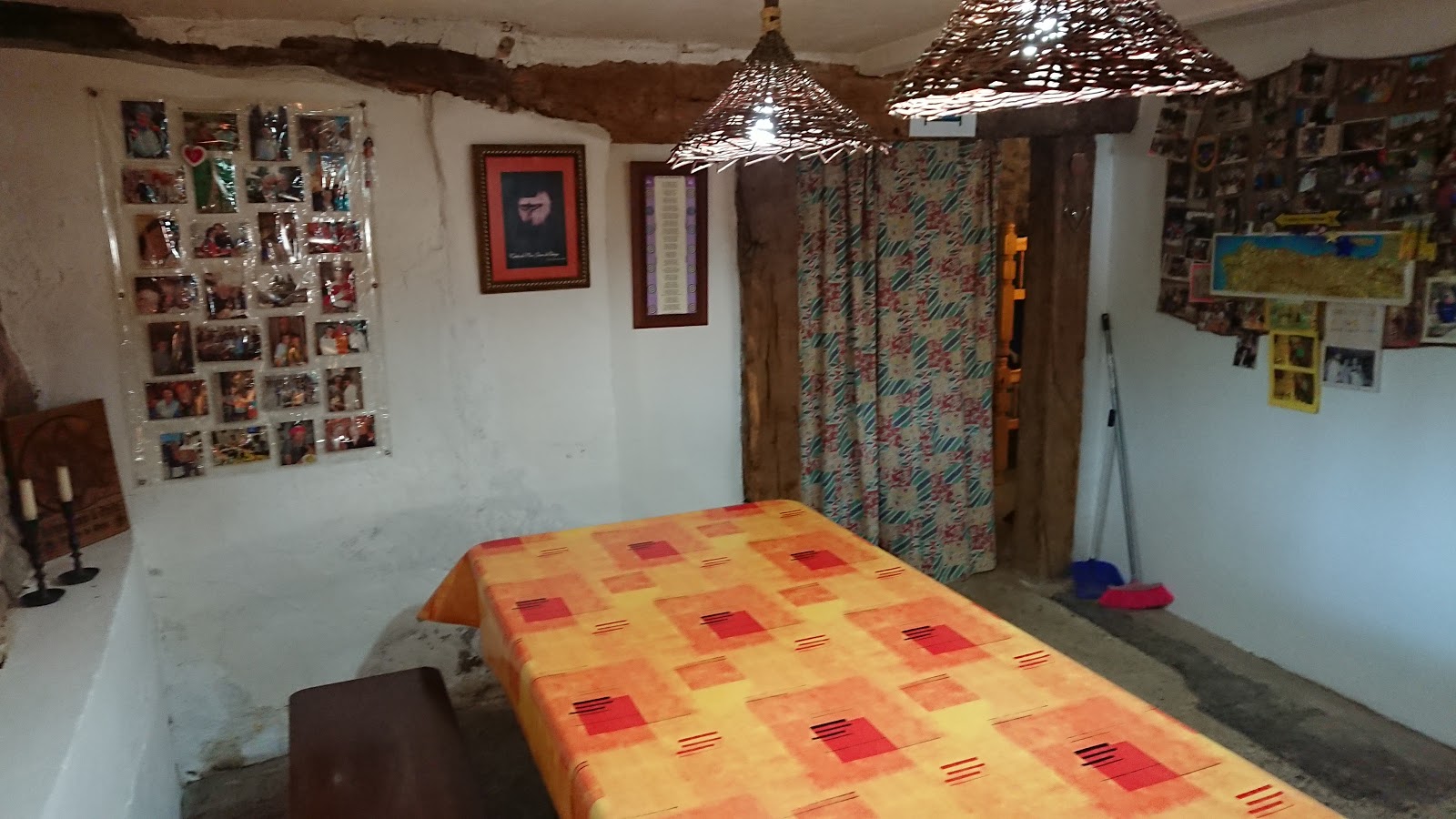 Refugio Acacio & Orietta photo 2, albergue accommodation in Viloria de Rioja on the Camino Frances