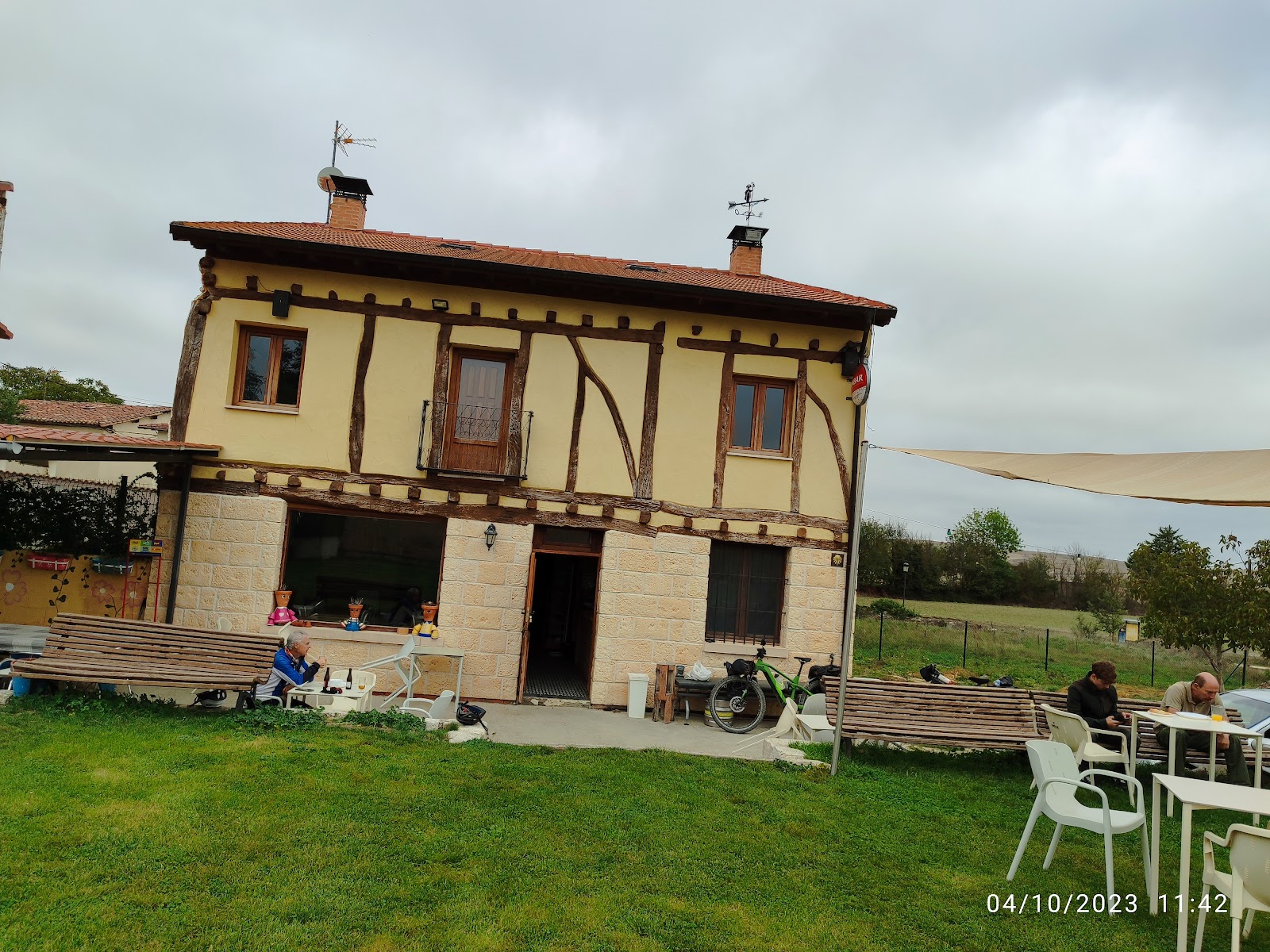 Casa de los Deseos photo 6, pension accommodation in Villambistia on the Camino Frances