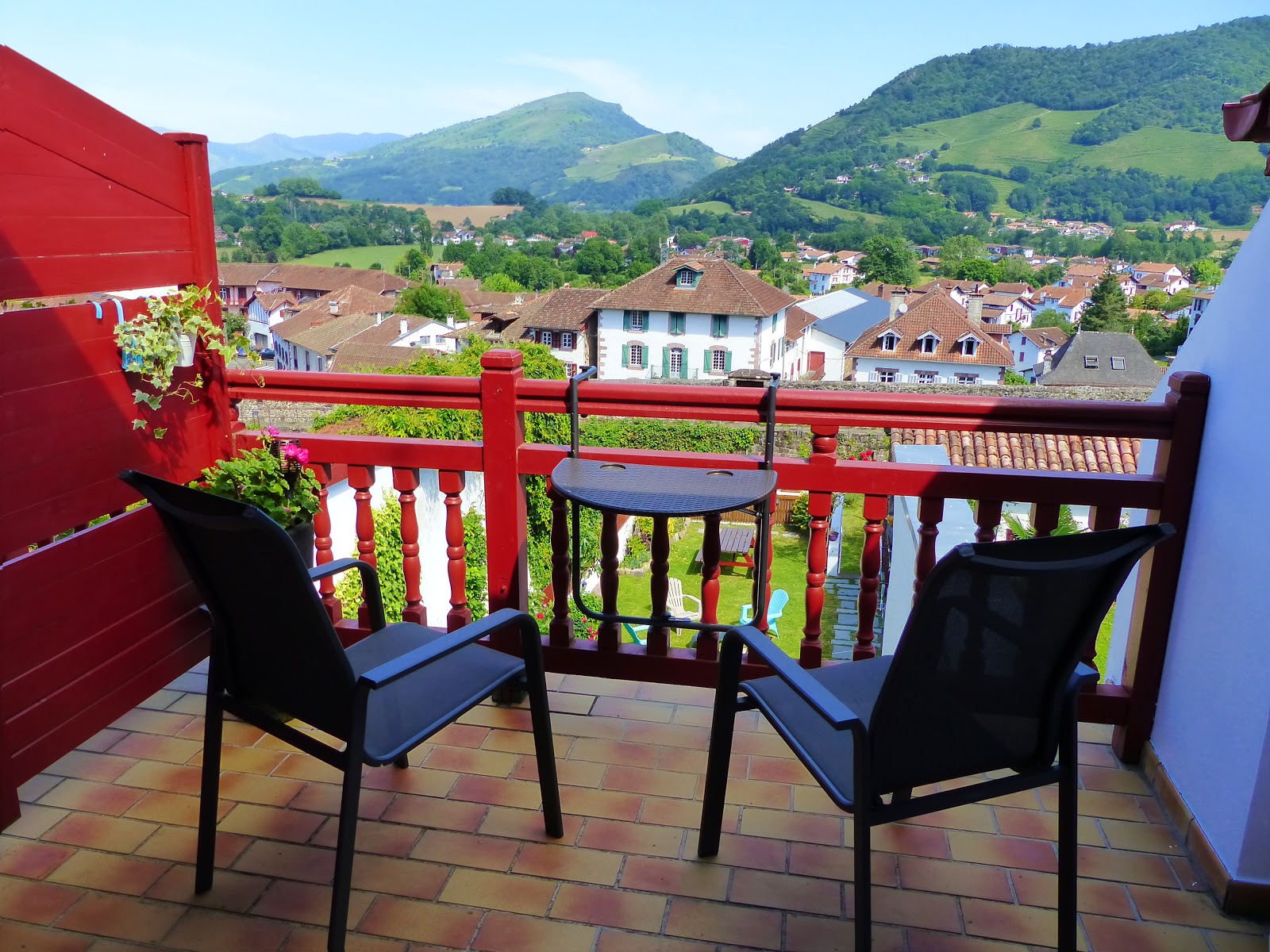MAKILA photo 4, albergue accommodation in St Jean Pied de Port on the Camino Frances