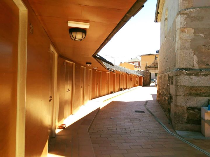 Albergue municipal de peregrinos de Cacabelos photo 9, municipal accommodation in Cacabelos on the Camino Frances