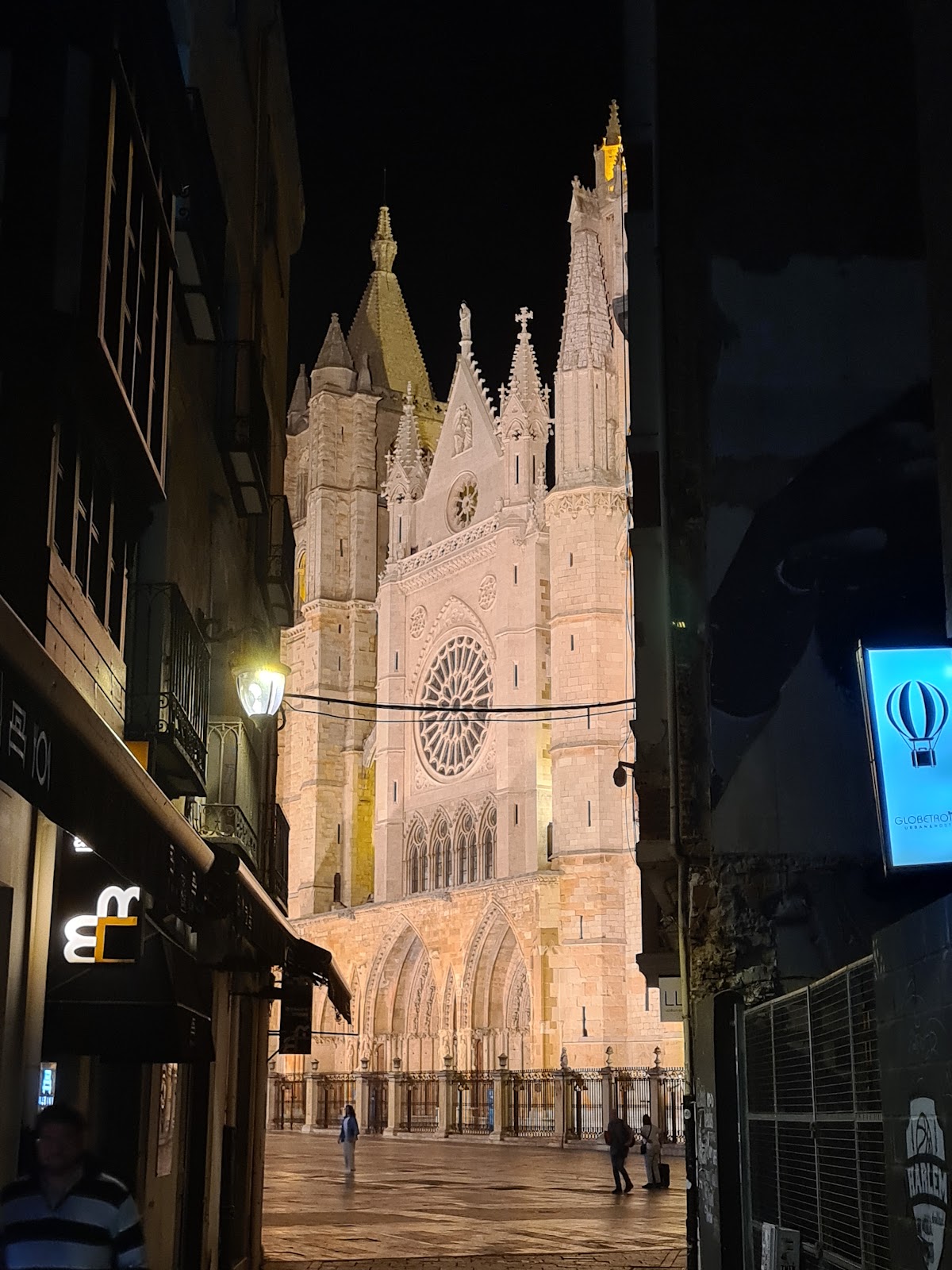 Hostal Albany photo 10, pension accommodation in León on the Camino Frances