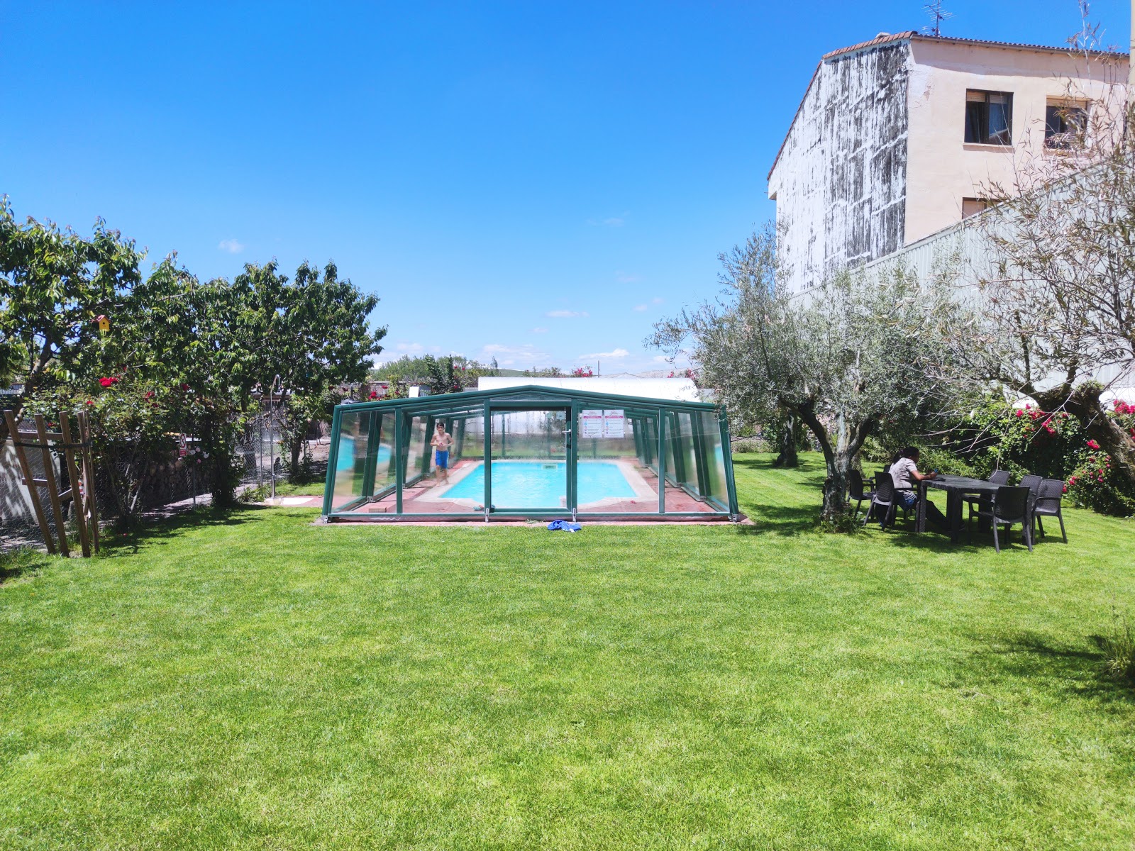 Albergue Cuatro Cantones | Belorado, albergue accommodation in Belorado on the Camino Frances