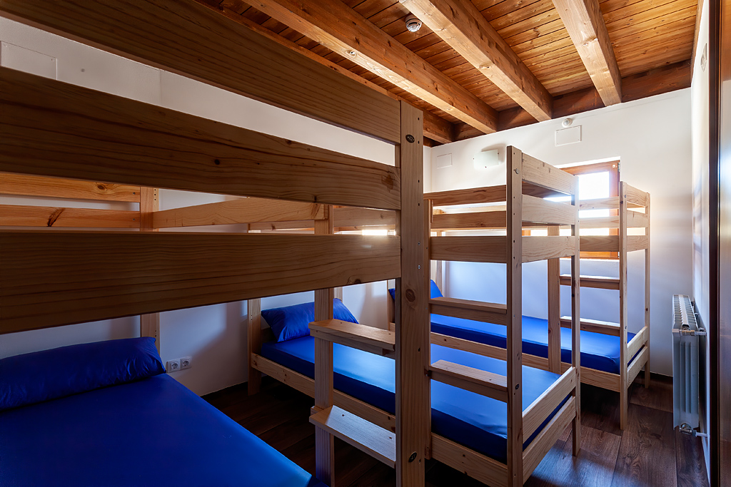 Albergue FAGUS photo 2, albergue accommodation in Agés on the Camino Frances