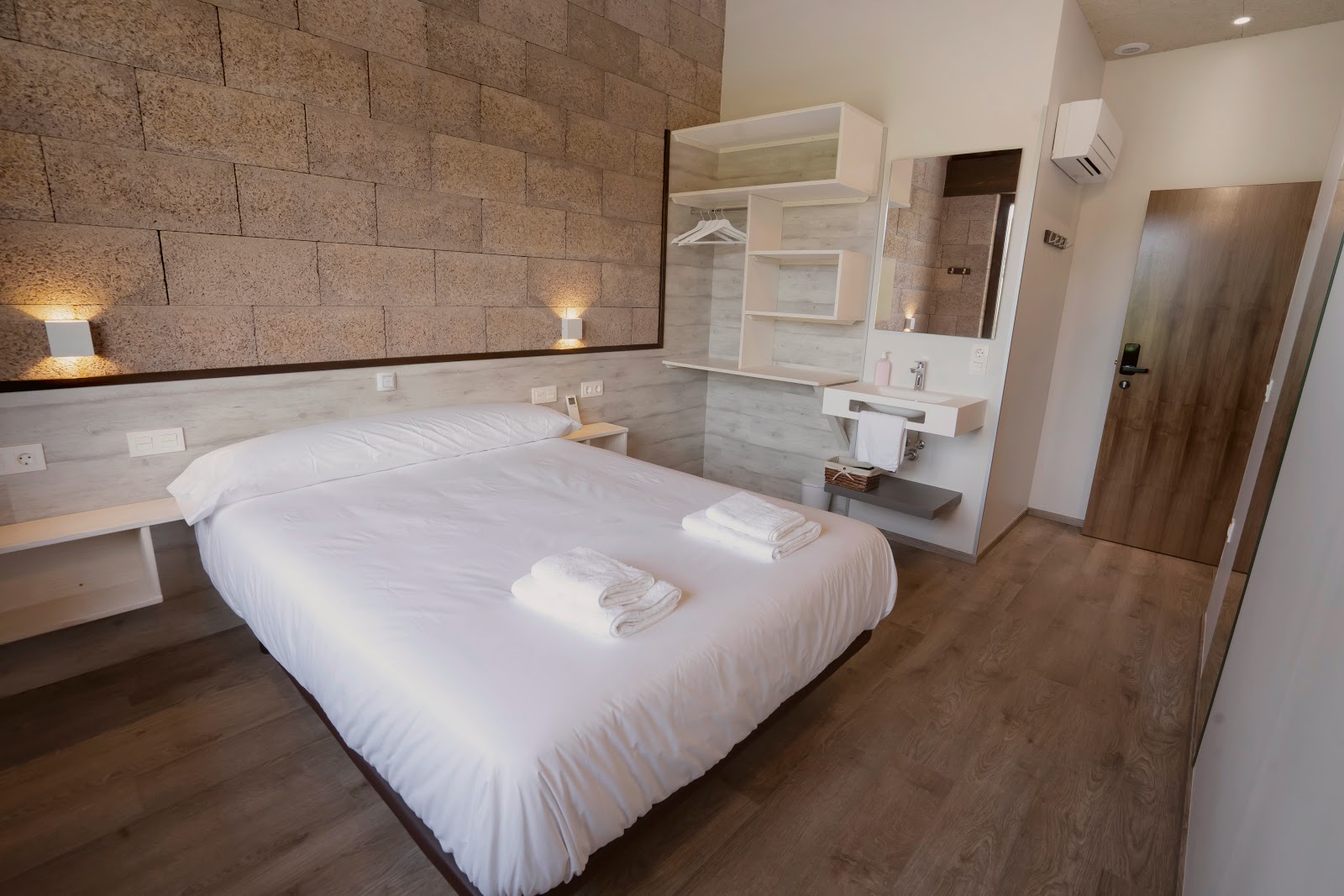 Casa Nahia Alojamiento Rural photo 17, hotel accommodation in Lorca on the Camino Frances