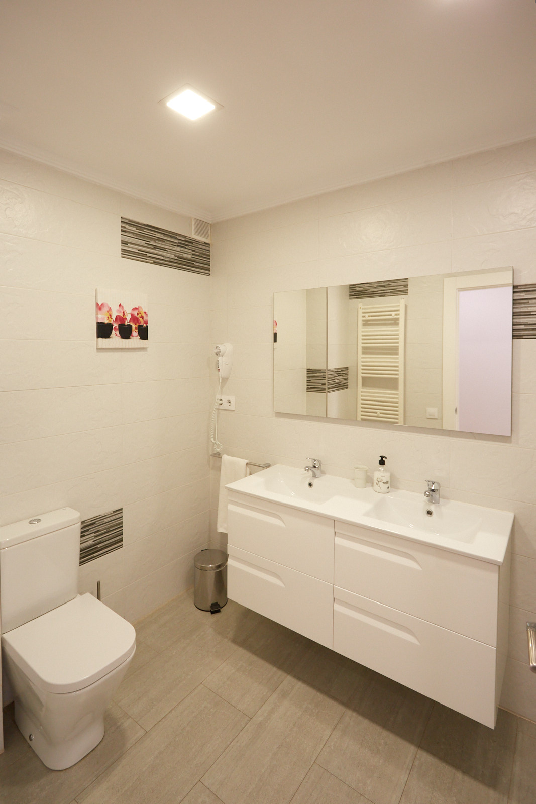 Apartamentos Turísticos Viana photo 5, apartment accommodation in Viana on the Camino Frances