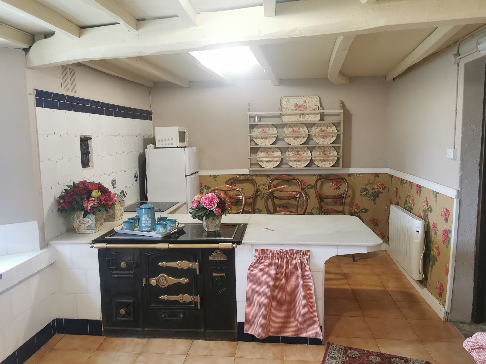 LA CALLEJA photo 5, apartment accommodation in Castañeda on the Camino Frances