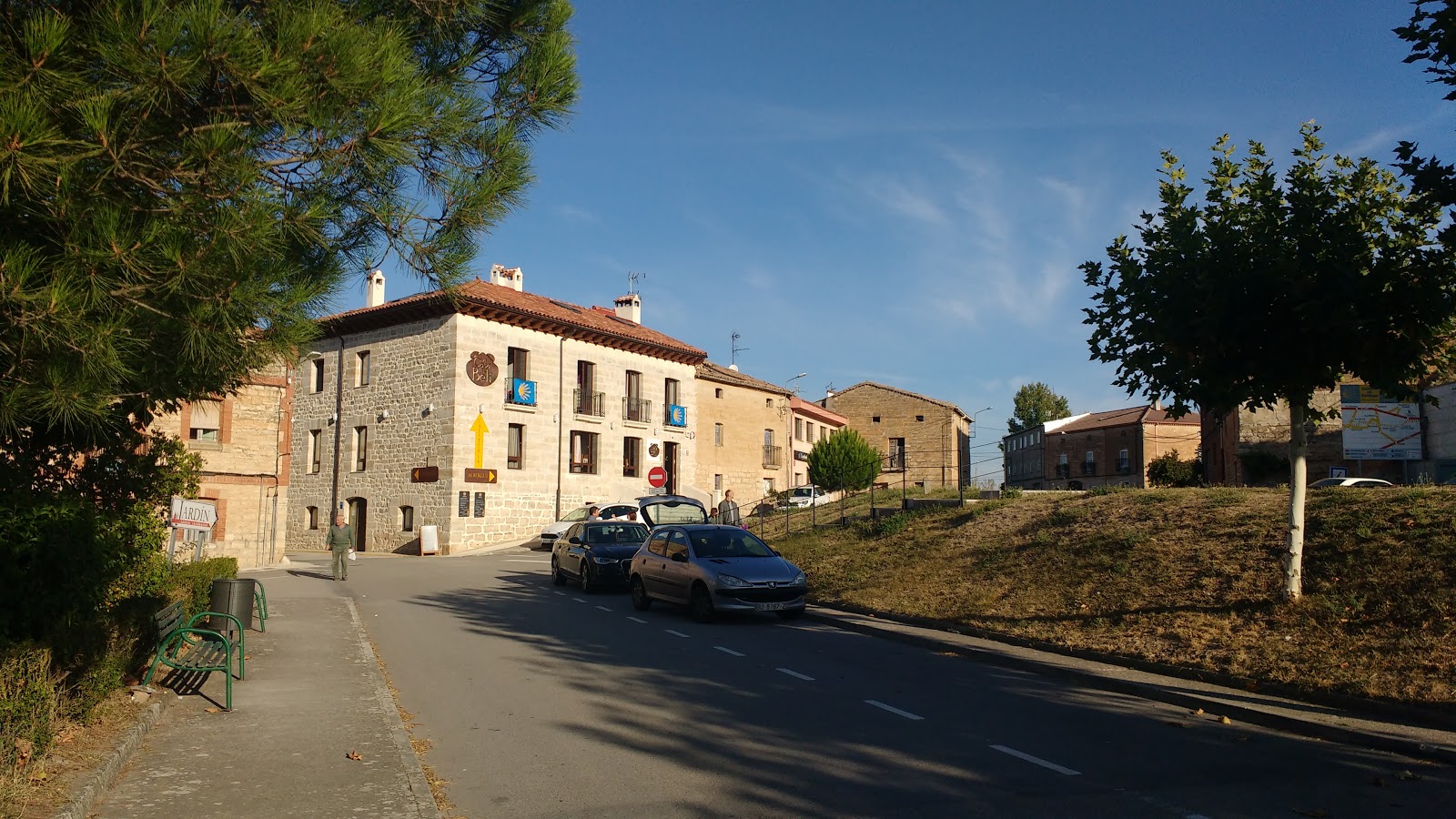 Hostal bar Ruiz photo 3, pension accommodation in Tardajos on the Camino Frances