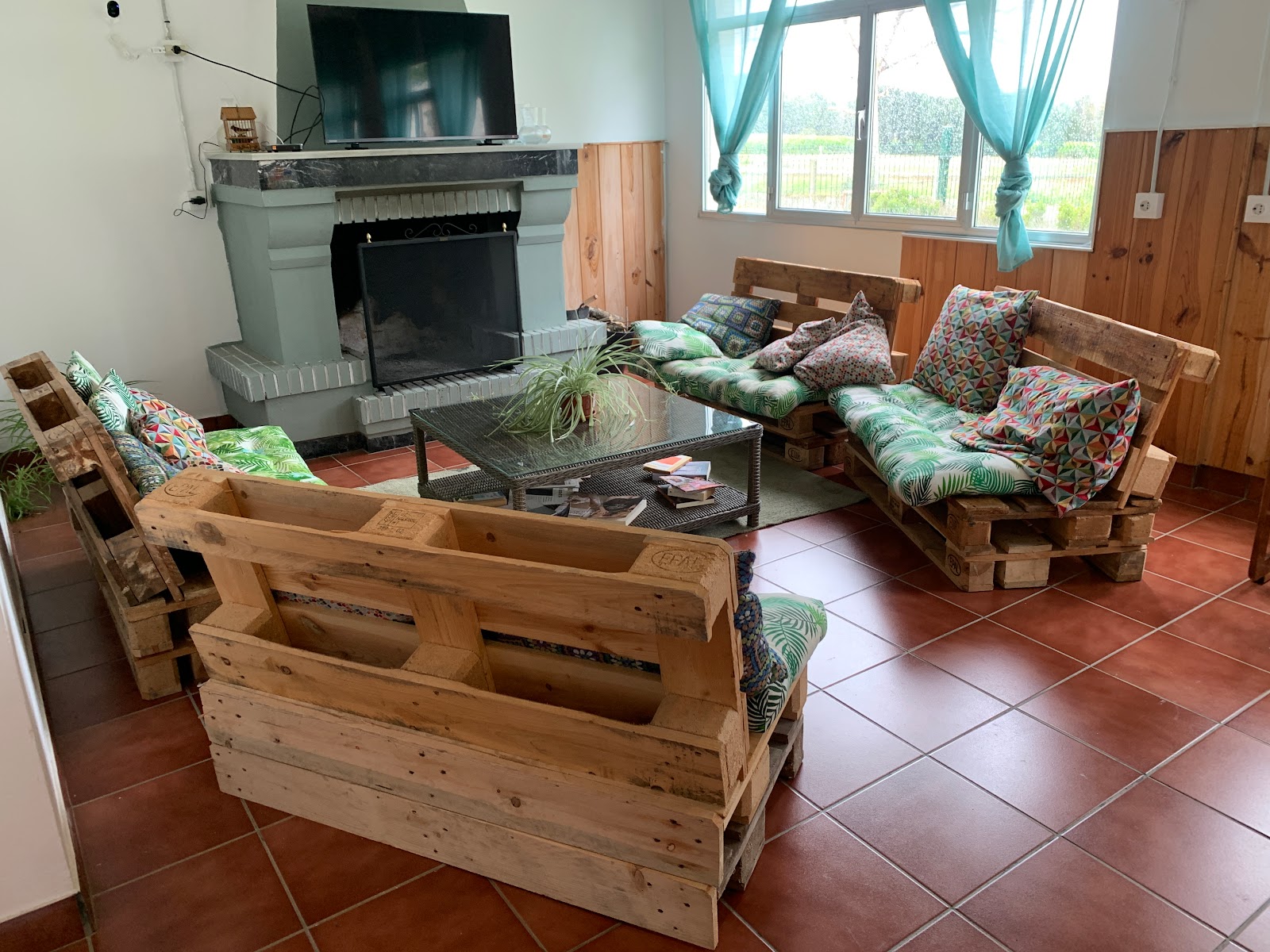 Albergue La Corona1 photo 6, albergue accommodation in A Salceda on the Camino Frances