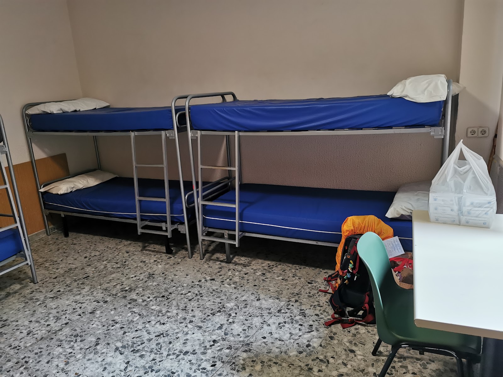 Albergue San Francisco de Asis photo 2, albergue accommodation in León on the Camino Frances