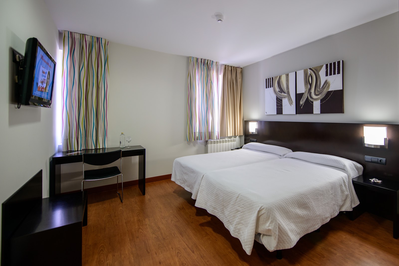Hotel El Paso Honroso photo 2, hotel accommodation in Hospital de Orbigo on the Camino Frances