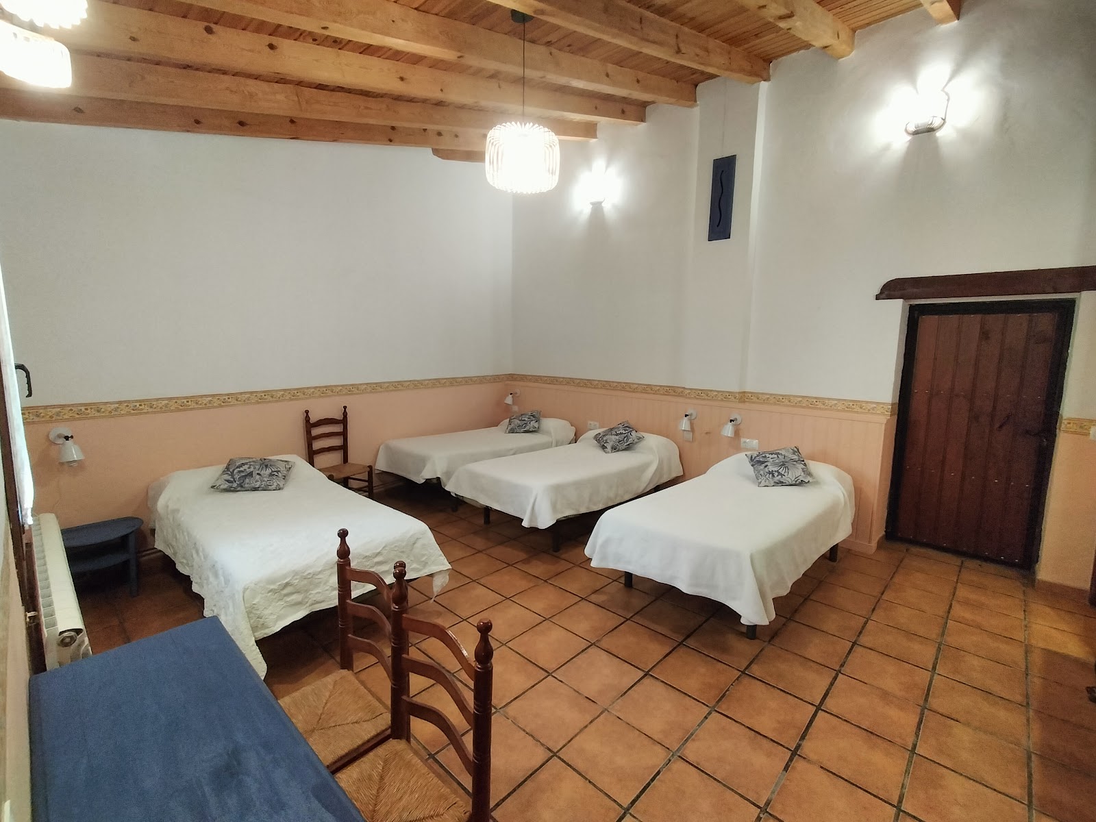 Hostal en Villalcazar de sirga Don Camino photo 10, apartment accommodation in Villacázar de Sirga on the Camino Frances