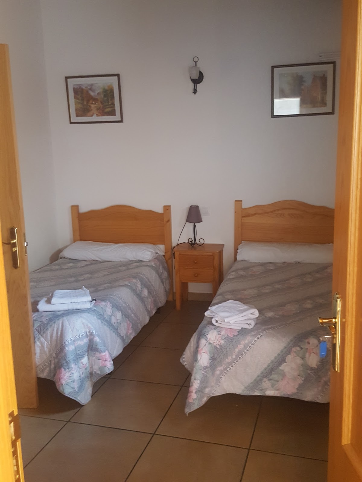 Restaurante Albergue Gil photo 2, albergue accommodation in Reliegos on the Camino Frances