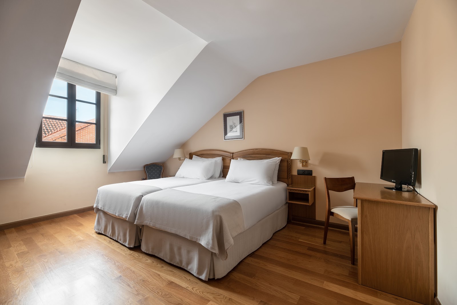 Hotel Astur Plaza photo 2, hotel accommodation in Astorga on the Camino Frances
