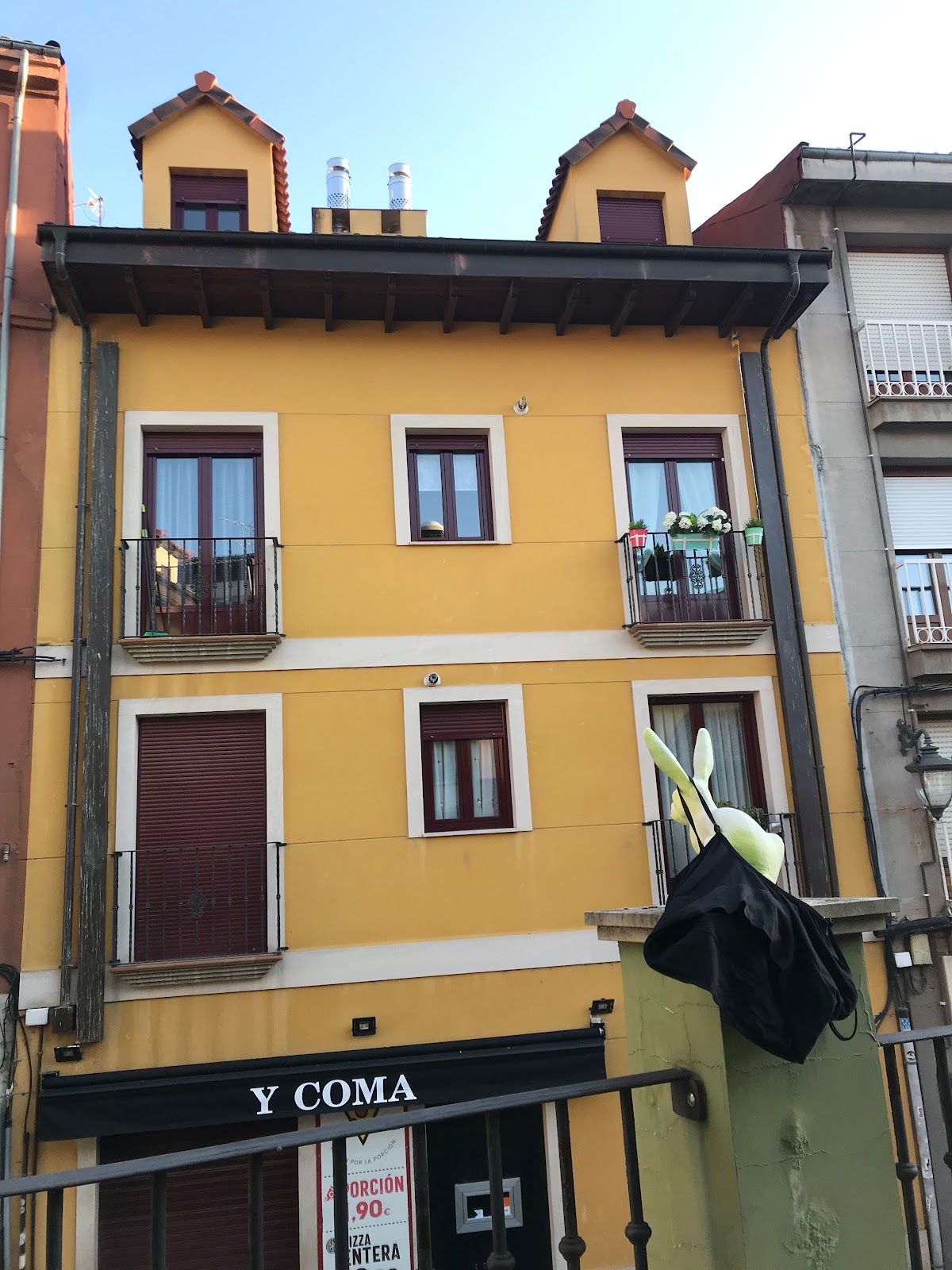 Le Petit León photo 4, hotel accommodation in León on the Camino Frances