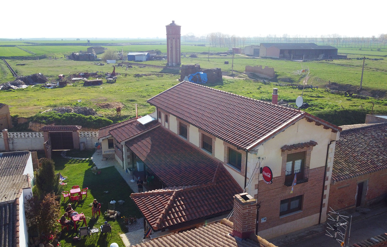 Juntos Hostel Bar Cafeteria photo 3, albergue accommodation in Boadilla del Camino on the Camino Frances